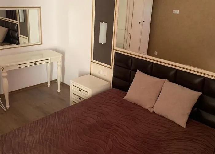 Apartament Penthouse Happy Moments 4 *